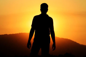 دلسوزان واقعی silouette against sunset