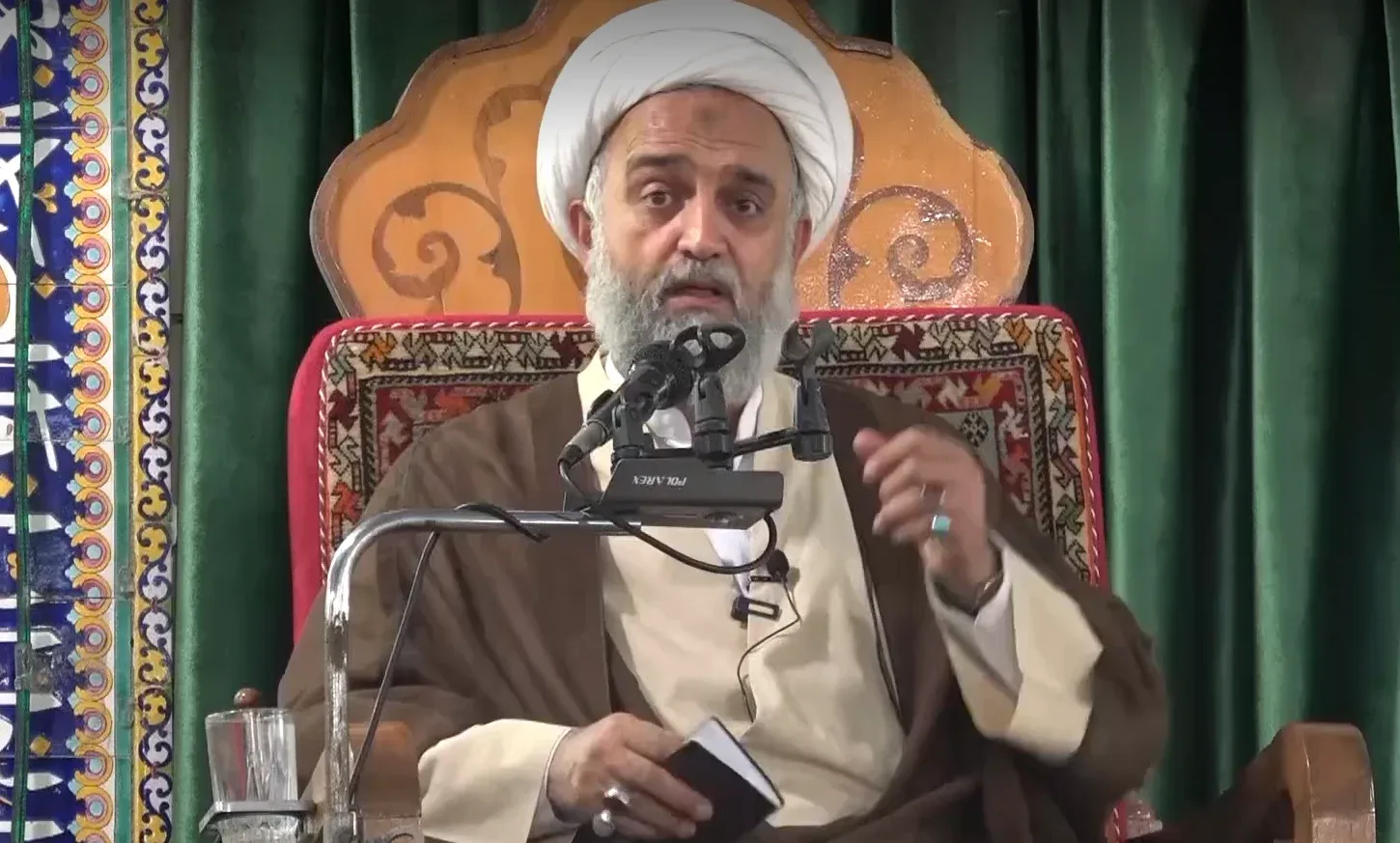 خودت چه کاره ای؟